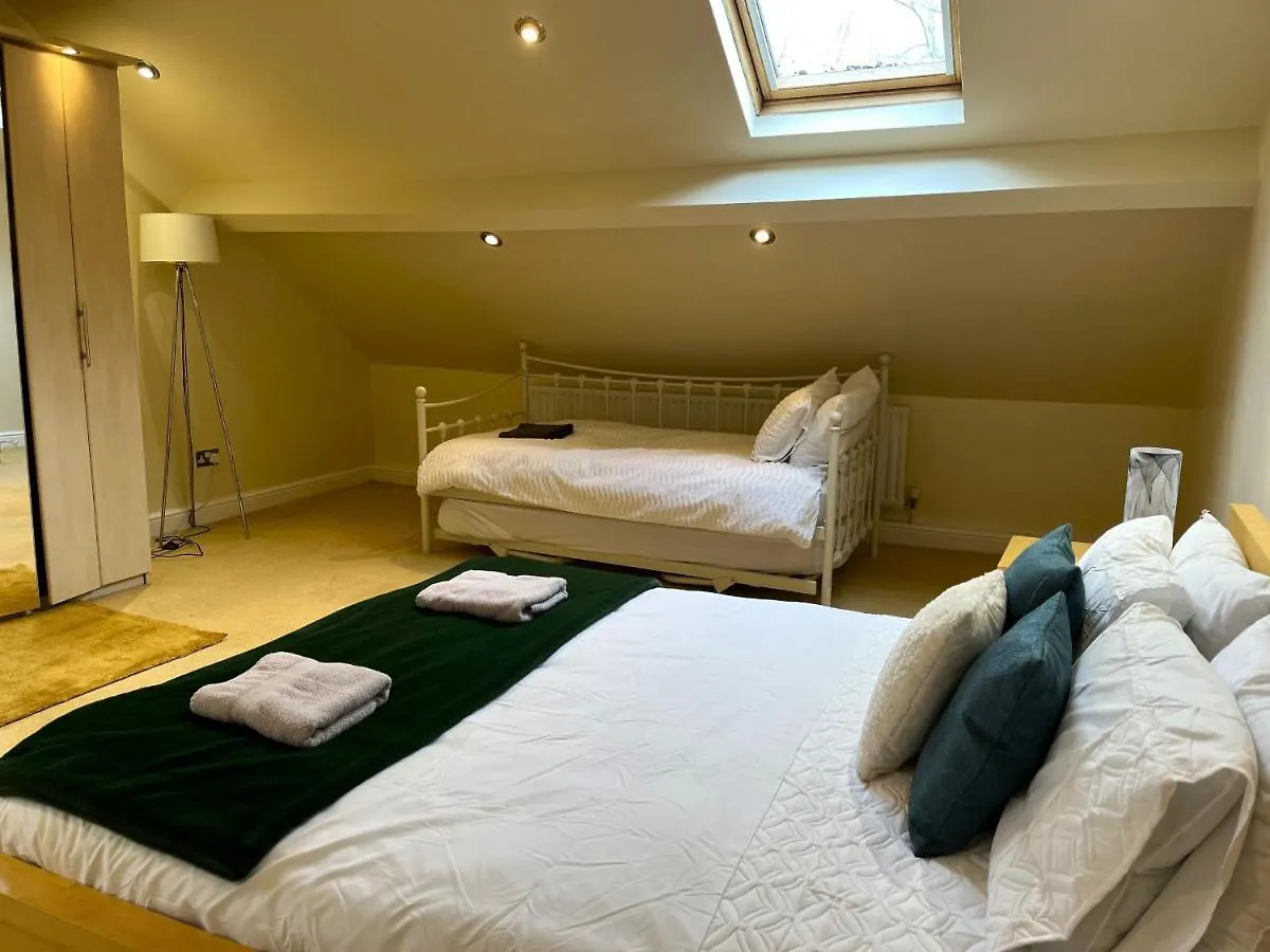 شقة City Link - Mapperley Park Penthouse - Free Parking,Tram&Bus,Hswifi,7Ppl By Kp نوتينغهام